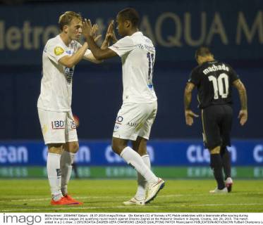 Ola Kamara (C) of Norway s FC Molde celebrates with a teammate after scoring during UEFA Champions League 3rd qualifying round match against Dinamo Zagreb at the Maksimir Stadium in Zagreb, Croatia, July 28, 2015. The match ended in a 1-1 draw. ) (SP)CROATIA-ZAGREB-UEFA CHAMPIONS LEAGUE QUALIFYING MATCH MisoxLisanin 