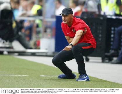 SOCCER - CL quali, RBS vs Malmoe SALZBURG,AUSTRIA,29.JUL.15 - SOCCER - UEFA Champions League, qualification, Red Bull Salzburg vs Malmoe FF. Image shows head coach Peter Zeidler (RBS). GEPAxpictures xFelixxRoittner