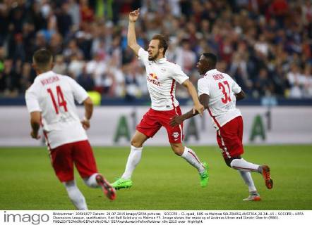 SOCCER - CL quali, RBS vs Malmoe SALZBURG,AUSTRIA,29.JUL.15 - SOCCER - UEFA Champions League, qualification, Red Bull Salzburg vs Malmoe FF. Image shows the rejoicing of Andreas Ulmer and Dimitri Oberlin (RBS). GEPAxpictures xFelixxRoittner