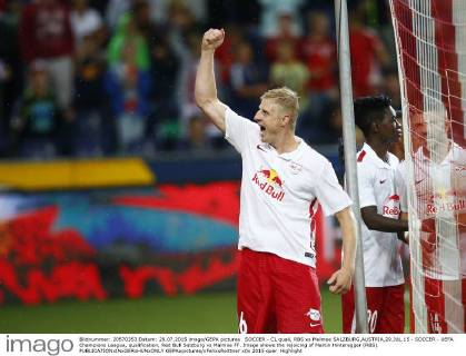 SOCCER - CL quali, RBS vs Malmoe SALZBURG,AUSTRIA,29.JUL.15 - SOCCER - UEFA Champions League, qualification, Red Bull Salzburg vs Malmoe FF. Image shows the rejoicing of Martin Hinteregger (RBS). GEPAxpictures xFelixxRoittner