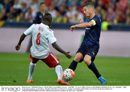 SOCCER - CL quali, RBS vs Malmoe SALZBURG,AUSTRIA,29.JUL.15 - SOCCER - UEFA Champions League, qualification, Red Bull Salzburg vs Malmoe FF. Image shows Naby Keita (RBS) and Markus Rosenberg (Malmoe). GEPAxpictures xFlorianxErtl