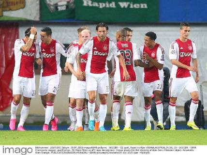 SOCCER - CL quali, Rapid vs Ajax VIENNA,AUSTRIA,29.JUL.15 - SOCCER - UEFA Champions League, qualification, SK Rapid Wien vs AFC Ajax Amsterdam. Image shows the the rejoicing of Ajax Davy Klaassen (Ajax). Keywords: Wien Energie. GEPAxpictures xChristianxOrt