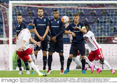 July 29, 2015 - Salzburg, - 150729 Salzburgs Benno Schmitz slar en frispark och Malmö FF s Nikola Djurjic, Kari Arnason, Felipe Carvalho och Markus Rosenberg star i mur - UEFA Champions League Quali 2015 2016 - Red Bull Salzburg vs Malmö FF - July 29, 2015  - ZUMAb138