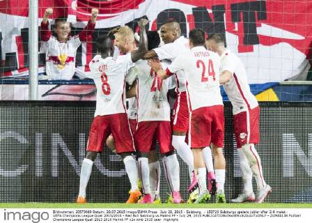 July 29, 2015 - Salzburg, - 150729 Salzburgs spelare jublar efter 2-0 malet - UEFA Champions League Quali 2015 2016 - Red Bull Salzburg vs Malmö FF - July 29, 2015  - ZUMAb138