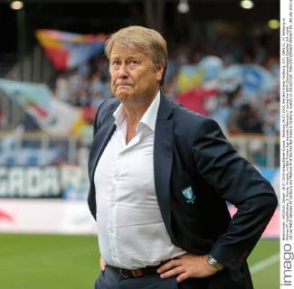 Salzburg 29.07.2015, Red Bull Arena, Salzburg, AUT, UEFA CL, FC Salzburg vs Malmoe FF, Qualifikation, 3. Runde, Hinspiel, im Bild Trainer Age Hareide (Malmoe) during the UEFA Championsleague Qualifier 3rd round, 1st Leg Match between FC Salzburg and Malmoe FF at the Red Bull Arena in Salzburg, Austria on 2015 07 29. EX_JFK
