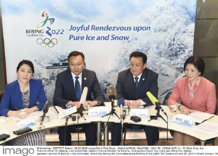 KUALA LUMPUR, MALAYSIA - JULY 30: (CHINA OUT) (L - R) Zhou Xing, the financial officer for Beijing s bid committee, Deputy Finance Minister Yu Weiping, Zhangjiakou Mayor Hou Liang and Wang Hui, deputy secretary general of Beijing s bid committee, attend the Beijing Bid Committee press briefing of the 128th IOC Session on July 30, 2015 in Kuala Lumpur, Malaysia.  CFP470956618 