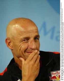 SOCCER - CL quali, Malmoe vs RBS MALMOE,SWEDEN,04.AUG.15 - UEFA Champions League, qualification, Malmoe FF vs Red Bull Salzburg, preview, press conference PK Pressekonferenz RBS. Image shows head coach Peter Zeidler (RBS). GEPAxpictures xFelixxRoittner