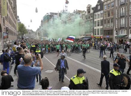 SOCCER - CL quali, Ajax vs Rapid AMSTERDAM,NETHERLANDS,04.AUG.15 - SOCCER - UEFA Champions League, qualification, AFC Ajax Amsterdam vs SK Rapid Wien. Image shows fans of Rapid Wien. Keywords: Wien Energie. GEPAxpictures xM.xHoermandinger