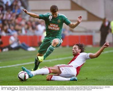 SOCCER - CL quali, Ajax vs Rapid AMSTERDAM,NETHERLANDS,04.AUG.15 - SOCCER - UEFA Champions League, qualification, AFC Ajax Amsterdam vs SK Rapid Wien. Image shows Stephan Auer (Rapid) and Mitchell Dijks (Ajax). Keywords: Wien Energie. GEPAxpictures xM.xHoermandinger