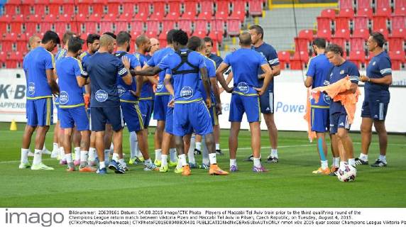 Players of Maccabi Tel Aviv train prior to the third qualifying round of the Champions League return match between Viktoria Plzen and Maccabi Tel Aviv in Pilsen, Czech Republic, on Tuesday, August 4, 2015. (CTKxPhoto PavelxNemecek) CTKPhotoP201508040809401  nmc4