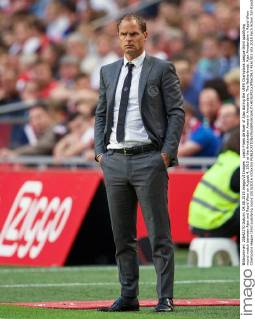 coach Frank de Boer of Ajax during the UEFA Champions League third qualifying round match between Ajax and Rapid Wien on August 4, 2015 at the Amsterdam Arena in Amsterdam, The Netherlands. Ajax Amsterdam v Rapid Wien Champions league third qualifying round 2015 2016 xVIxxIVx 4161501
