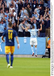 SOCCER - CL quali, Malmoe vs RBS MALMOE,SWEDEN,05.AUG.15 - UEFA Champions League, qualification, Malmoe FF vs Red Bull Salzburg. Image shows the rejoicing of Nikola Djurdjic (Malmoe). GEPAxpictures xFelixxRoittner