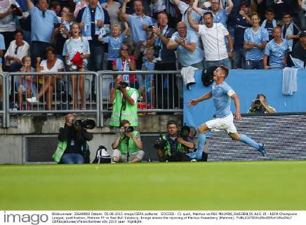 SOCCER - CL quali, Malmoe vs RBS MALMOE,SWEDEN,05.AUG.15 - UEFA Champions League, qualification, Malmoe FF vs Red Bull Salzburg. Image shows the rejoicing of Markus Rosenberg (Malmoe). GEPAxpictures xFelixxRoittner