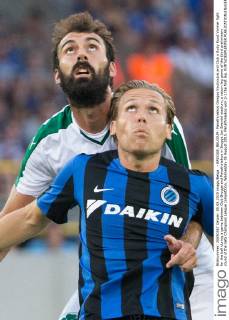 - BRUGGE, BELGIUM: Panathinaikos Giorgos Koutroubis and Club s Rudy Ruud Vormer fight for the ball during a game between Club Brugge and Panathinaikos in Brugge Jan Breydel stadium, a return leg game of the third preliminary round of the Uefa Champions League competition, Wednesday 05 August 2015. Panathinaikos won 2-1 the first leg. KURTxDESPLENTER  x04676325x