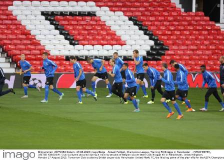 Aktuell Fußball, Champions League, Training FC Brügge in Manchester - MANCHESTER, UNITED KINGDOM: Club s players pictured during a training session of Belgian soccer team Club Brugge KV in Manchester, United Kingdom, Monday 17 August 2015. Tomorrow Club is playing British soccer club Manchester United ManU FC, the first leg game of the play-offs for the UEFA Champions League competition. BRUNOxFAHY  x04682373x