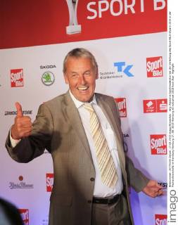 Jörg Wontorra Sportmoderator bei der Verleihung des Sport BILD-Award 2015 in der Fischauktionshalle im Hamburg Hamburg 17. 08. 2015 Hamburg
