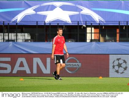 SOCCER - CL play offs, Rapid vs Shakhtar, preview VIENNA,AUSTRIA,18.AUG.15 - SOCCER - UEFA Champions League, play offs, SK Rapid Wien vs FC Shakhtar Donetsk, preview, final training Rapid. Image shows head coach Zoran Barisic (Rapid). Keywords: Wien Energie. GEPAxpictures xChristianxOrt