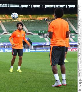 SOCCER - CL play offs, Rapid vs Shakhtar, preview VIENNA,AUSTRIA,18.AUG.15 - SOCCER - UEFA Champions League, play offs, SK Rapid Wien vs FC Shakhtar Donetsk, preview, training Shakhtar. Image shows Taison (Donetsk). Keywords: Wien Energie. GEPAxpictures xChristianxOrt