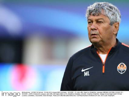 SOCCER - CL play offs, Rapid vs Shakhtar, preview VIENNA,AUSTRIA,18.AUG.15 - SOCCER - UEFA Champions League, play offs, SK Rapid Wien vs FC Shakhtar Donetsk, preview, training Shakhtar. Image shows head coach Mircea Lucescu (Donetsk). Keywords: Wien Energie. GEPAxpictures xChristianxOrt