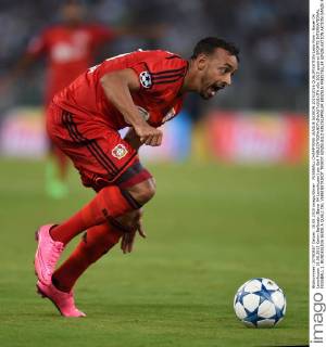 FUSSBALL CHAMPIONS LEAGUE SAISON 2015 2016 QUALIFIKATION Lazio Rom - Bayer 04 Leverkusen 18.08.2015 Karim Bellarabi (Bayer 04 Leverkusen) am Ball 