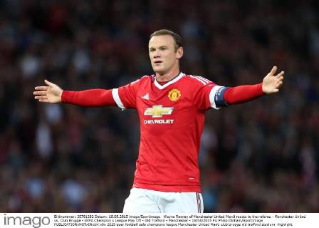 Wayne Rooney of Manchester United ManU reacts to the referee - Manchester United vs. Club Brugge - UEFA Champion s League Play Off - Old Trafford - Manchester - 18 08 2015 Pic Philip Oldham SportImage EDITORIAL USE ONLY. No use with unauthorised audio, video, data, fixture lists, club league logos or live services. Online in-match use limited to 120 images, no video emulation. No use in betting, games or single club league player publications.