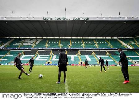 Aktuell Fußball, Champions League Playoff, Training Malmö FF in Glasgow Aug. 18, 2015 - Glasgow, Scotland - Malmö FFs Erdal Rakip, Yoshimar Yotun, Enock Kofi Adu, Felipe Carvalho - Champions League Quali, Training Malmö FF im Celtic Park  - ZUMAb138
