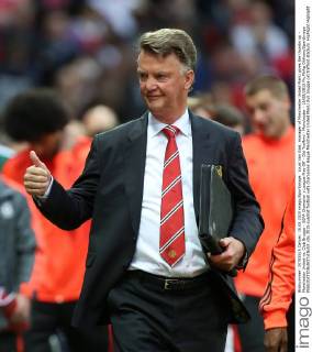 Louis Van Gaal, manager of Manchester United ManU gives the thumbs up - Manchester United vs. Club Brugge - UEFA Champion s League Play Off - Old Trafford - Manchester - 18 08 2015 Pic Philip Oldham SportImage EDITORIAL USE ONLY. No use with unauthorised audio, video, data, fixture lists, club league logos or live services. Online in-match use limited to 120 images, no video emulation. No use in betting, games or single club league player publications.