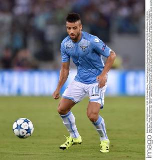 Fussball International Champions League Saison 2015 2016 Qualifikation 18.08.2015 Lazio Rom - Bayer 04 Leverkusen Felipe Anderson (Lazio Rom) am Ball