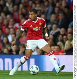 Memphis Depay of Manchester United ManU - Manchester United vs. Club Brugge - UEFA Champion s League Play Off - Old Trafford - Manchester - 18 08 2015 Pic Philip Oldham SportImage EDITORIAL USE ONLY. No use with unauthorised audio, video, data, fixture lists, club league logos or live services. Online in-match use limited to 120 images, no video emulation. No use in betting, games or single club league player publications.