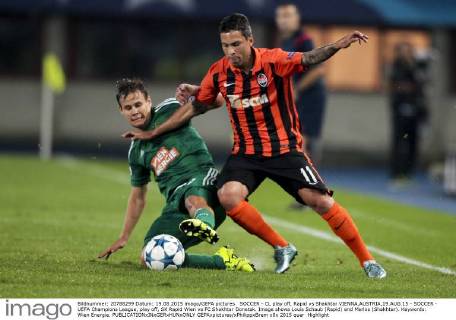 SOCCER - CL play off, Rapid vs Shakhtar VIENNA,AUSTRIA,19.AUG.15 - SOCCER - UEFA Champions League, play off, SK Rapid Wien vs FC Shakhtar Donetsk. Image shows Louis Schaub (Rapid) and Marlos (Shakhtar). Keywords: Wien Energie. GEPAxpictures xPhilippxBrem