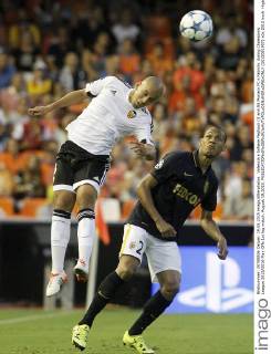 Valencia s Sofiane Feghouli (l) and AS Monaco FC s Fabinho during Champions League 2015 2016 Play-Offs 1st leg match. August 19,2015.  (2015081907)
