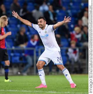 Fussball International Champions League Saison 2015 2016 Qualifikation 19.08.2015 FC Basel - Maccabi Tel Aviv JUBEL Nikola Mitrovic (Maccabi Tel Aviv)