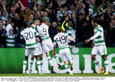 Aug. 19, 2015 - Glasgow, Skottland - 150819 Celtics spelare jublar efter 2-0 genom Nir Biton (m) under fotbollsmatchen mellan Celtic och Malmö FF i kvalet till Champions League den 19 augusti 2015 i Glasgow..Foto: News - Aug. 19, 2015  - ZUMAb138