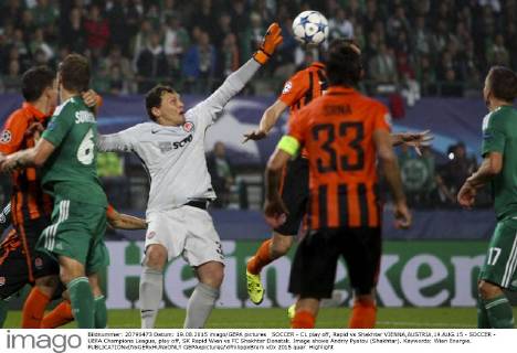 SOCCER - CL play off, Rapid vs Shakhtar VIENNA,AUSTRIA,19.AUG.15 - SOCCER - UEFA Champions League, play off, SK Rapid Wien vs FC Shakhtar Donetsk. Image shows Andriy Pyatov (Shakhtar). Keywords: Wien Energie. GEPAxpictures xPhilippxBrem