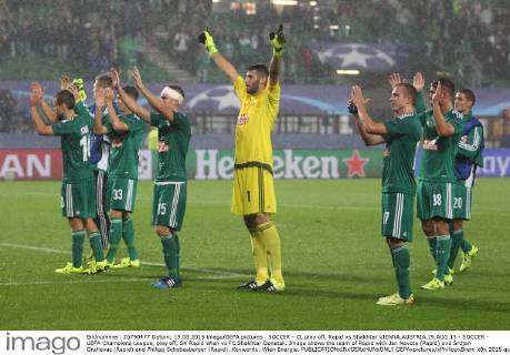 SOCCER - CL play off, Rapid vs Shakhtar VIENNA,AUSTRIA,19.AUG.15 - SOCCER - UEFA Champions League, play off, SK Rapid Wien vs FC Shakhtar Donetsk. Image shows the team of Rapid with Jan Novota (Rapid) and Srdjan Grahovac (Rapid) and Philipp Schobesberger (Rapid). Keywords: Wien Energie. GEPAxpictures xPhilippxBrem