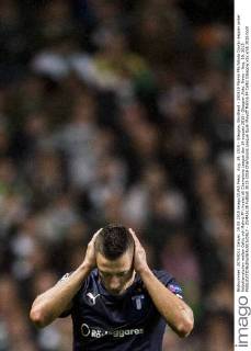 Aug. 19, 2015 - Glasgow, Skottland - 150819 Malmö FFs Nikola Djurjic deppar under fotbollsmatchen mellan Celtic och Malmö FF i kvalet till Champions League den 19 augusti 2015 i Glasgow..Foto: News - Aug. 19, 2015 - ZUMAb138