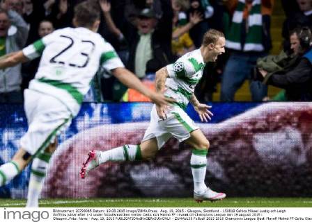 Aug. 19, 2015 - Glasgow, Skottland - 150819 Celtics Mikael Lustig och Leigh Griffiths jublar efter 1-0 under fotbollsmatchen mellan Celtic och Malmö FF i kvalet till Champions League den 19 augusti 2015 i Glasgow..Foto: News - Aug. 19, 2015 - ZUMAb138