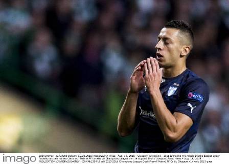 Aug. 19, 2015 - Glasgow, Skottland - 150819 Malmö FFs Nikola Djurjic deppar under fotbollsmatchen mellan Celtic och Malmö FF i kvalet till Champions League den 19 augusti 2015 i Glasgow..Foto: News - Aug. 19, 2015 - ZUMAb138