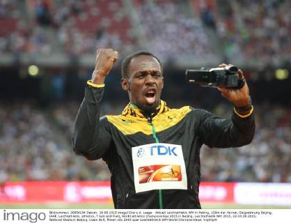 Aktuell Leichtathletik WM in Peking, 100m der Herren, Siegerehrung Beijing, IAAF, Leichtathletik, athletics, Track and Field, World athletics Championships 2015 in Beijing, Leichtathletik WM 2015, 22-30.08.2015, National Stadium Beijing, Usain Bolt, filmen