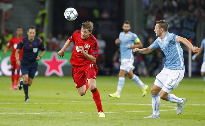 Stefan Kießling (Bayer 04 Leverkusen) (L) against Stefan Vrij (Lazio Rom) during the Championsleague Qualification between Bayer 04 Leverkusen and Lazio Rom, Bayarena in Leverkusen on August 26., 2015. Bayer 04 Leverkusen vs. Lazi Rom in der Qualifikation der Champions League der Saison 2015 2016 am 26. August 2015.