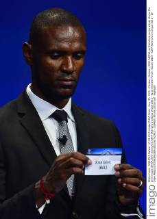 Aug. 27, 2015 - Monaco, Monaco - ERIC ABIDAL ex Barcelona soccer player shows the draw result of KAA Gent during the UEFA Champions League Draws 2015 - 16 at Grimaldi Forum. Soccer 2015 - UEFA Champions League 2015 - 16 Draw  - ZUMAm119