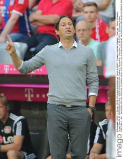 Roger SCHMIDT, Trainer LeverkusenHalbfigur, Freisteller , Aktion, Einzelbild, Portrait, Porträt, FC BAYERN MUENCHEN - BAYER 04 LEVERKUSEN Fussball 1. Bundesliga , Muenchen, am 29.08.2015, 03.Spieltag, Saison 2015 2016, 1.Liga, 1.Bundesliga, FCB