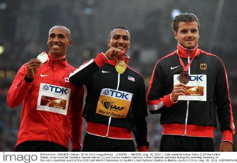 (150830) -- BEIJING, Aug. 30, 2015 -- Gold medalist Ashton Eaton (C)of the United States, silver medalist Canada s Damian Warner (L) and bronze medalist Germany s Rico Freimuth celebrate during the awarding ceremony of the men s decathlon event at the 2015 IAAF World Champships at the Bird s Nest National Stadium in Beijing, capital of China, Aug. 30, 2015. ) (SP)CHINA-BEIJING-IAAF WORLD CHAMPIONSHIPS-MEN S DECATHLON AWARDING CEREMONY (CN) WangxHaofei 