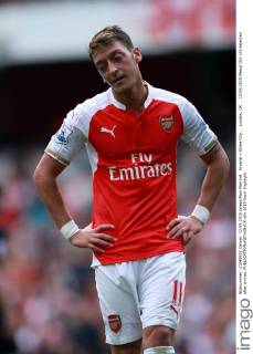 Arsenal v Stoke City . . London, UK . . 12.09.2015 Mesut Ozil (A) dejected after a miss.
