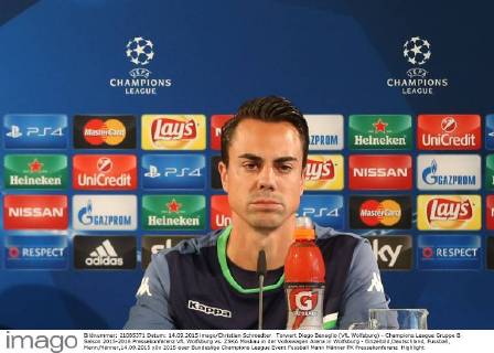 Torwart Diego Benaglio (VfL Wolfsburg) - Champions League Gruppe B Saison 2015-2016 Pressekonferenz VfL Wolfsburg vs. ZSKA Moskau in der Volkswagen Arena in Wolfsburg - Einzelbild,Deutschland, Fussball, Mann,Männer,14.09.2015