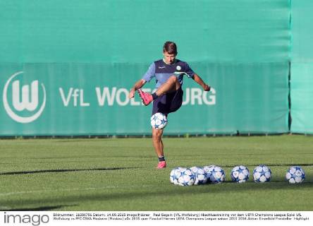 Paul Seguin (VfL Wolfsburg) Abschlusstraining vor dem UEFA Champions League Spiel VfL Wolfsburg vs PFC CSKA Moskava (Moskau)