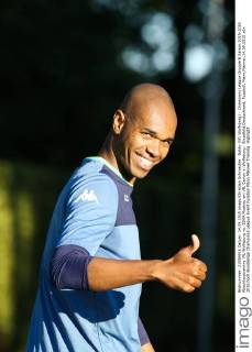 Naldo (VfL Wolfsburg) - Champions League Gruppe B Saison 2015-2016 Abschlusstraining VfL Wolfsburg vs. ZSKA Moskau am VfL Center in Wolfsburg - Einzelbild,Deutschland, Fussball, Mann,Männer,14.09.2015