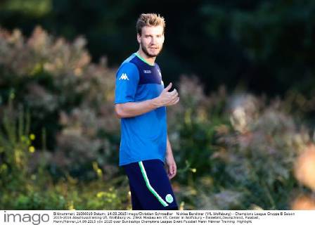 Nicklas Bendtner (VfL Wolfsburg) - Champions League Gruppe B Saison 2015-2016 Abschlusstraining VfL Wolfsburg vs. ZSKA Moskau am VfL Center in Wolfsburg - Einzelbild,Deutschland, Fussball, Mann,Männer,14.09.2015