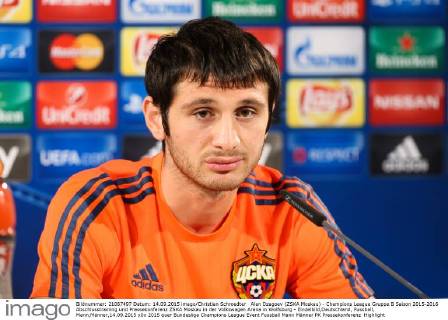 Alan Dzagoev (ZSKA Moskau) - Champions League Gruppe B Saison 2015-2016 Abschlusstraining und Pressekonferenz ZSKA Moskau in der Volkswagen Arena in Wolfsburg - Einzelbild,Deutschland, Fussball, Mann,Männer,14.09.2015