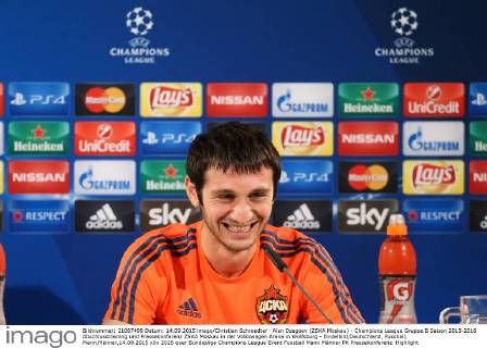 Alan Dzagoev (ZSKA Moskau) - Champions League Gruppe B Saison 2015-2016 Abschlusstraining und Pressekonferenz ZSKA Moskau in der Volkswagen Arena in Wolfsburg - Einzelbild,Deutschland, Fussball, Mann,Männer,14.09.2015